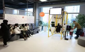 Başakşehir’de çevreci öğrencilere teknoloji sürprizi
