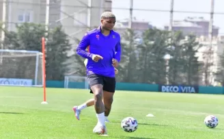 Başakşehir’de Sivasspor mesaisi başladı
