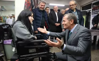 Başkan Arısoy: “Zeytinburnu için taahhüt ettiklerimizden fazlasını yaptık“
