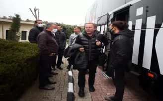 Başkan Çebi, takımı uğurladı
