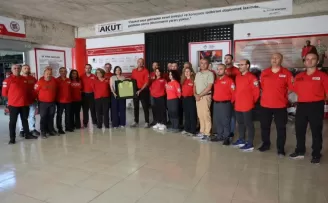 Başkan Kınay’dan AKUT İzmir ekibine taziye ziyareti