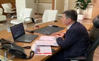 Başkan Şimşek, Bakan Kurum ile telekonferansla görüştü
