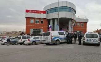 Başkent’te banka soygunu girişimi, 1 yaralı
