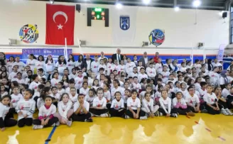 Başkent’te ikinci ’Fabrika Voleybol Okulu’ açıldı