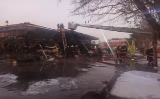 Başkent’te kapalı pazar yerinde yangın
