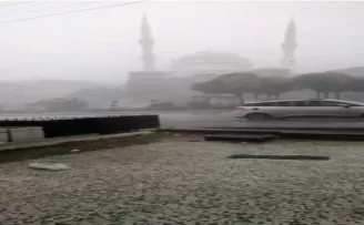 Başkent’te minarenin devrildiği anlar kamerada
