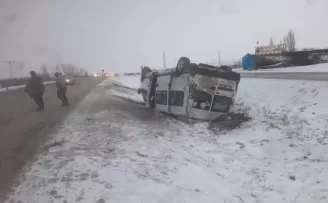 Başkent’te minibüs kazası: 10 yaralı

