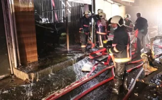 Başkent’te mobilya dükkanında korkutan yangın
