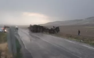 Başkent’te yağış beraberinde kazaları da getirdi
