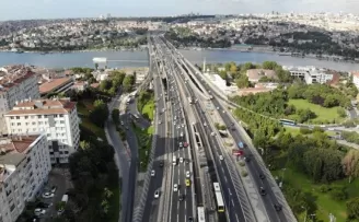 Bayram sonrası ilk mesai gününde trafik yoğunluğu
