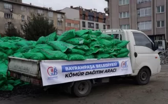 Bayrampaşa Belediyesi’nden 250 ton kömür yardımı
