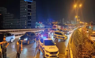 Bayrampaşa O - 3’te zincirleme trafik kazası: 6 yaralı
