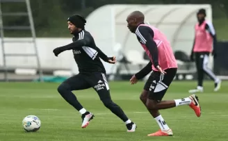 Beşiktaş, Adana Demirspor maçı hazırlıklarını sürdürdü
