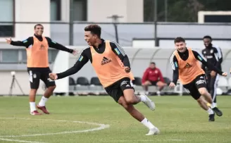 Beşiktaş, Galatasaray maçının hazırlıklarını sürdürdü

