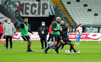 Beşiktaş’ta 5 değişiklik!
