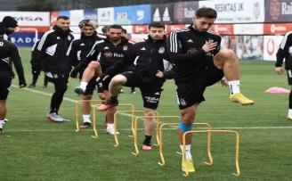 Beşiktaş’ta, Fenerbahçe maçı hazırlıkları sürüyor
