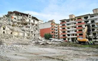 Beylikdüzü’nde dönüşüm devam ediyor
