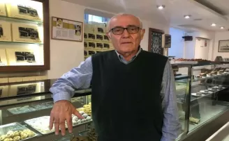 Beyoğlu’nun tarihi Burç Lebon Pastanesi kapanıyor
