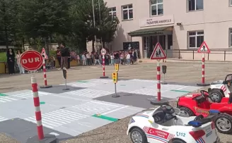Bilecik Pazaryeri’nde trafik bilinci küçük yaşta başladı
