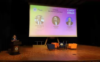 Binlerce öğrenci kariyer günlerinde iş dünyasıyla bir araya geldi
