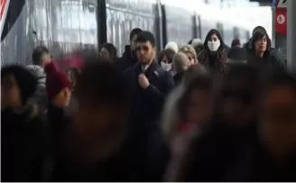 Birçok kişi Covid-19 nedeniyle dışlanmaktan korkuyor
