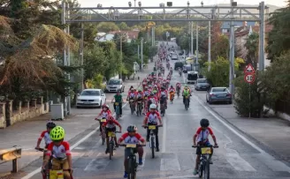 Bisiklet tutkunları Kocaeli’de pedal çevirdi