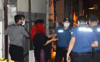 Boşanma aşamasındaki eşini kurşun yağmuruna tutan koca teslim oldu
