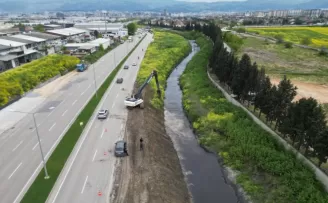 Bursa Büyükşehir’den yaz öncesi dere temizliği