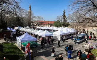 Bursa’da el emekleri yine ’meydan’a çıktı