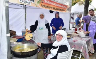 Bursa’da kadın emeği gastronomiye güç kattı