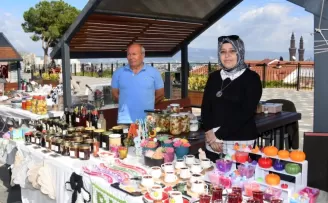 Bursa’da kadın girişimciler üretiyor Osmangazi güzelleşiyor