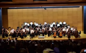 Bursa’da Zafer Bayramı ruhu müzikle yankılandı