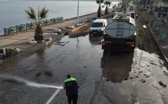 Bursa Gemlik’te temizlik ve güvenlik için aralıksız çalışma