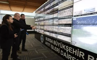 Bursa karla mücadeleyi AKOM’dan takipte