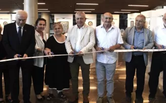 Bursa Osmangazi’de “Emeklilikten Bugüne Çini Sergisi” açıldı