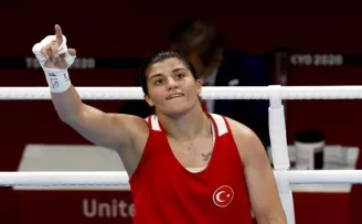 Busenaz Sürmeneli olimpiyat şampiyonu!