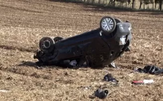 Büyükçekmece’de feci kaza: Araçtan fırlayan genç kız hayatını kaybetti
