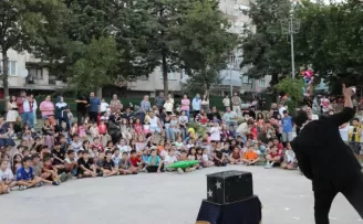 Büyükşehir Çocuk Şenliği Gördes’te