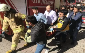 Çağlayan’da yangında can pazarı kamerada
