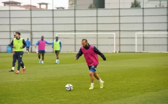 Çaykur Rizespor, Galatasaray maçının hazırlıklarını sürdürüyor
