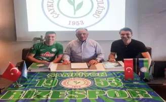 Çaykur Rizespor Konrad Michalak’ı kadrosuna kattı
