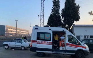 Çerkezköy yolunda işçi servisiyle otomobil çarpıştı
