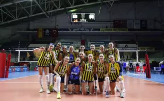 CEV Şampiyonlar Ligi: Fenerbahçe Opet: 3 - Tenerife La Laguna: 0
