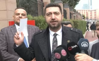 CHP Genel Merkezi önünde Kılıçdaroğlu’na tepki