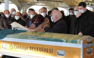 CHP lideri Kılıçdaroğlu, gazeteci Emel Yıldırım’ı son yolculuğa uğurladı
