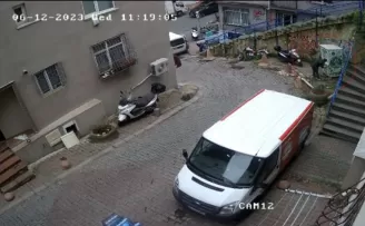 Cihangir’de 12 saat boyunca kumbarayı soyan hırsızı polis 2 saatte yakaladı

