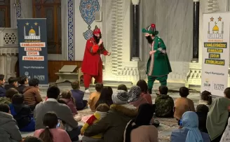 Çocuklar Ramazan’ı Karagöz ve Hacivat ile öğreniyor