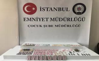Çocuklara uyuşturucu satan zehir tacirlerine operasyon: 5 gözaltı
