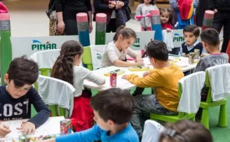 Çocukların hayalleri renklerle buluşuyor
