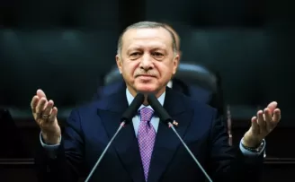 Cumhurbaşkanı Erdoğan’a AK Parti Grubu’nda doğum günü sürprizi
